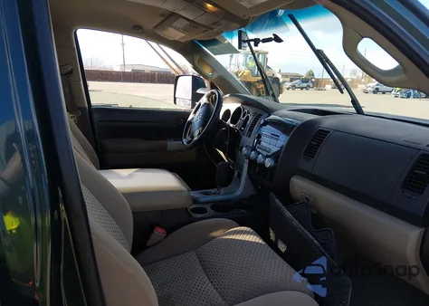 2007 Toyota Tundra Sr5 5.7L V8 z USA, uszkodzony, nr VIN 5TBBV54107S482186